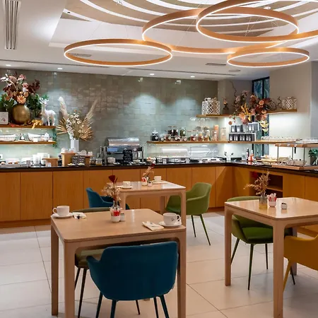 Hotel Le Six