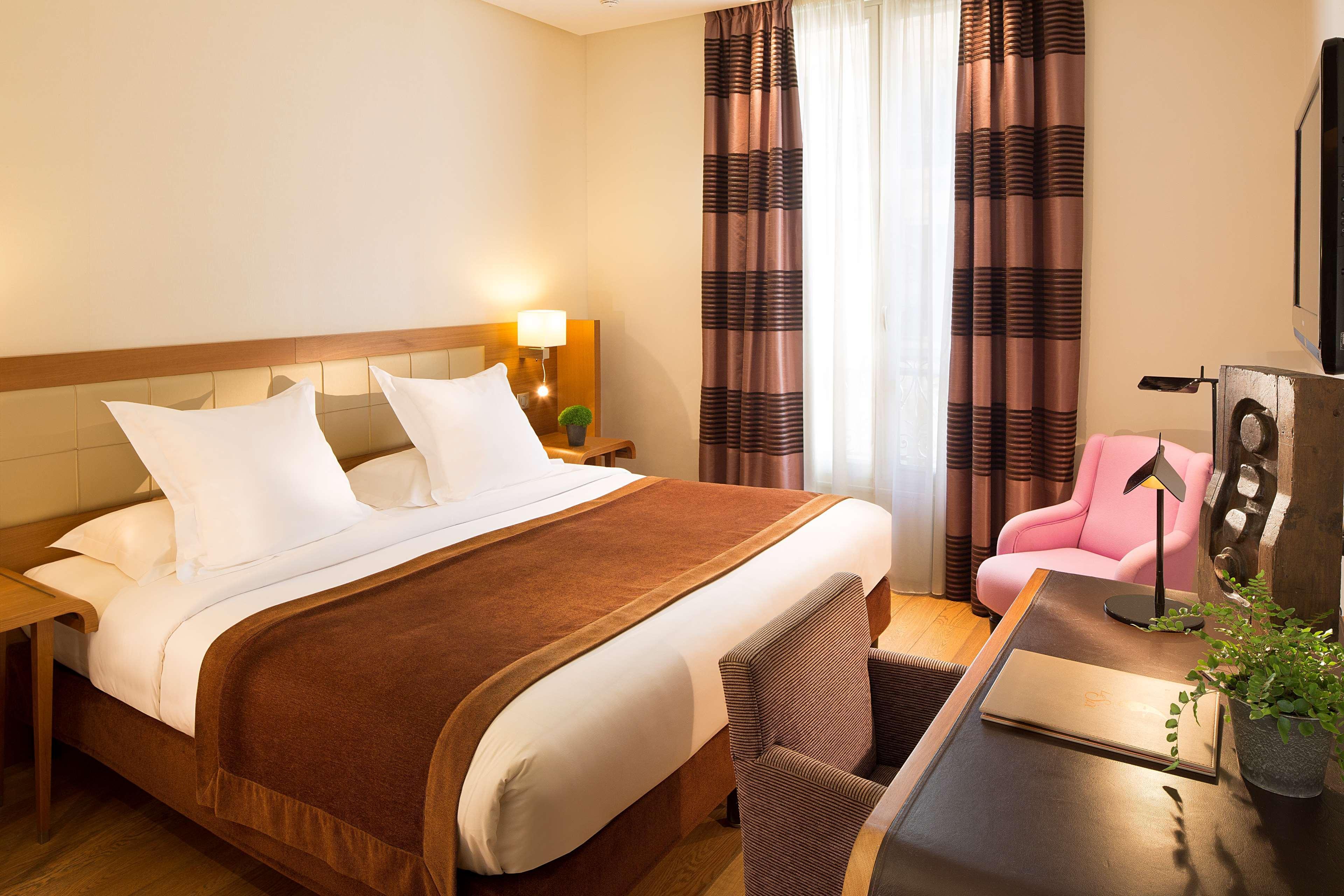 Hotel Le Six Parigi