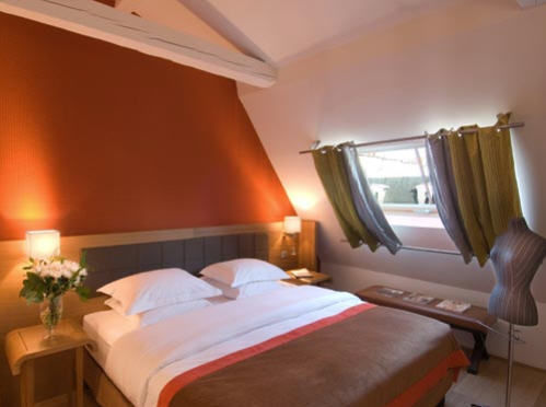 Le Six Hotel Parigi