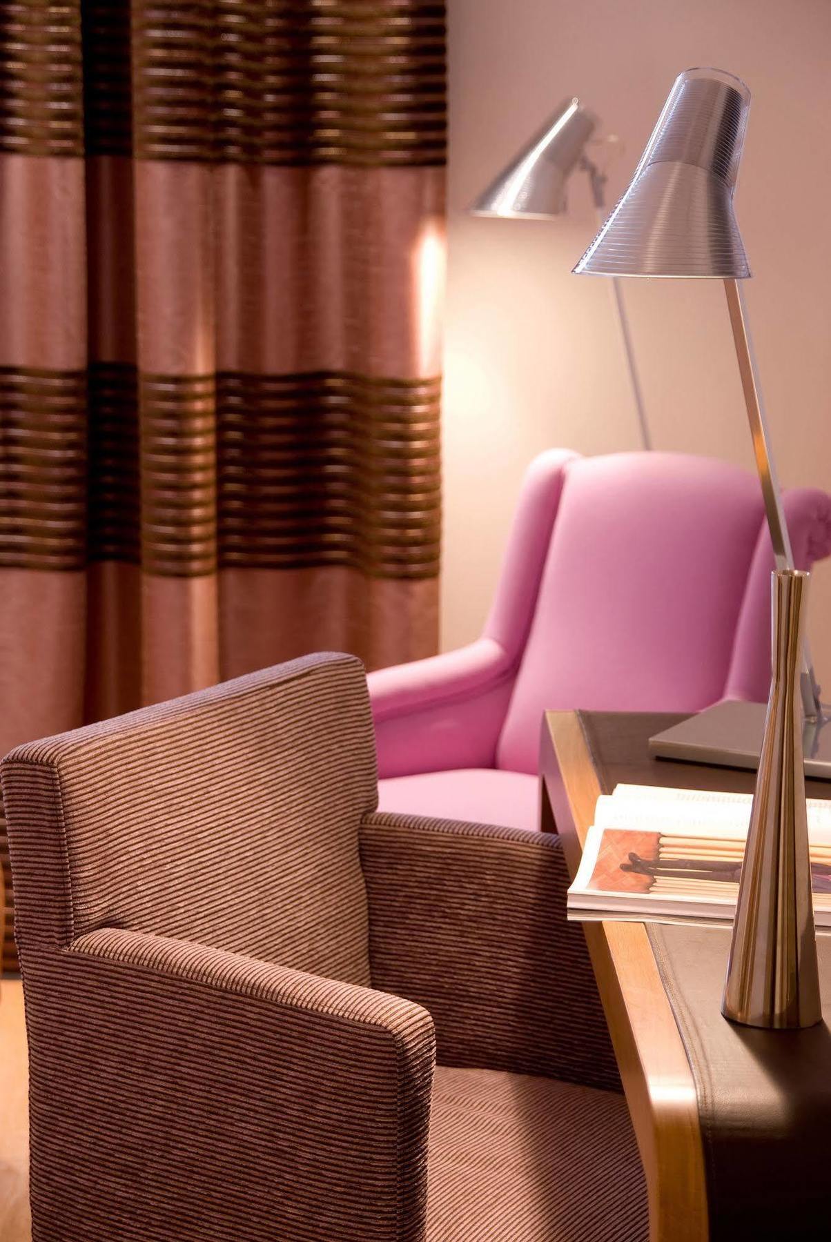 Hotel Le Six Parigi
